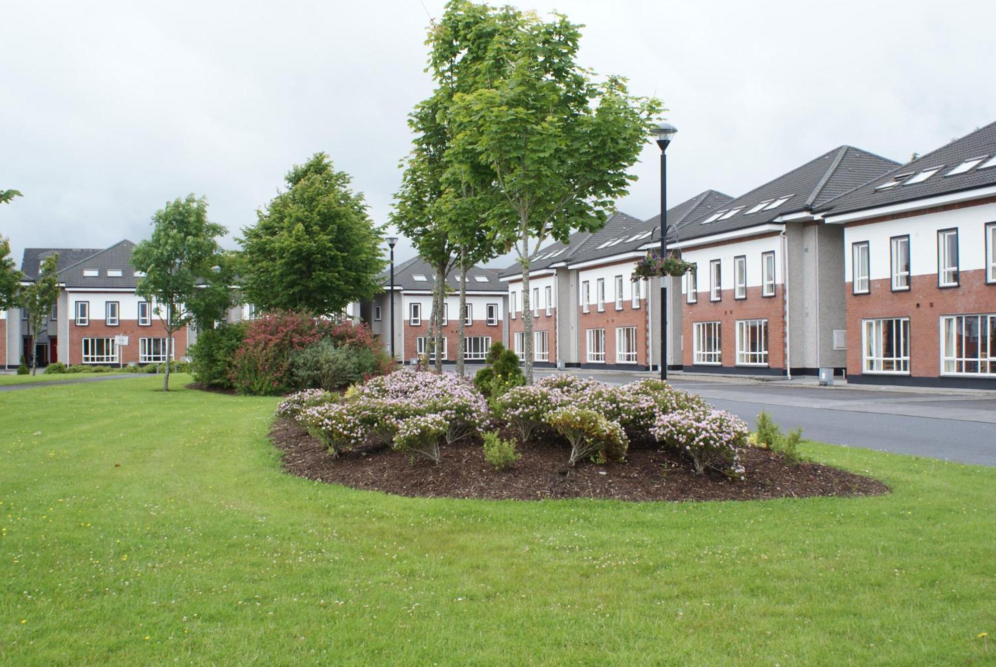 Glasan Holiday Village Galway Exterior photo