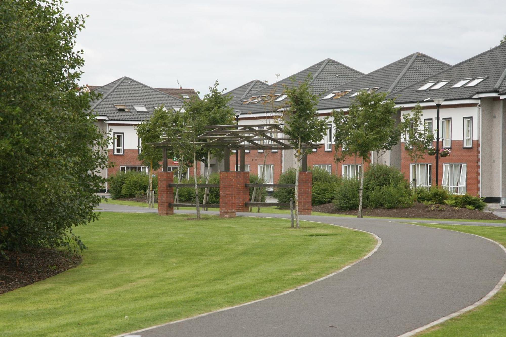 Glasan Holiday Village Galway Exterior photo