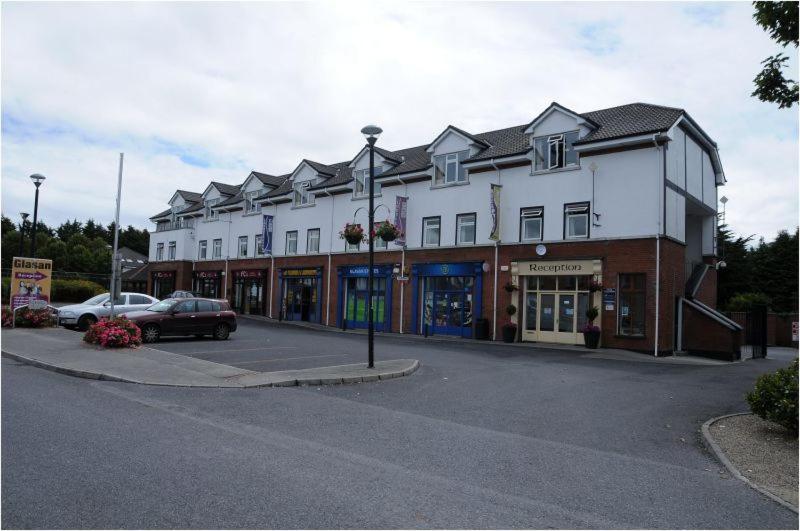 Glasan Holiday Village Galway Exterior photo